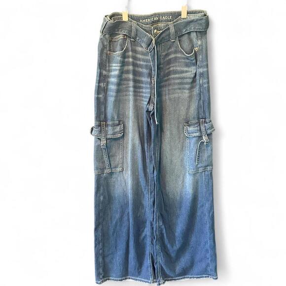 👖 American Eagle Dark Wash Cargo Wide Leg Jeans with Belt - Size 10 Regular 👖 - Picture 1 of 8